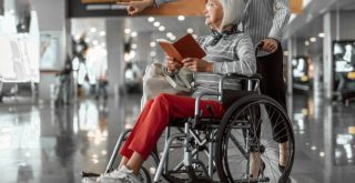 Air Travel Assistance for Seniors | Flight Assistance for Elderly